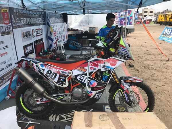 La moto de la leyenda del Dakar Laurent Lazard - Sputnik Mundo