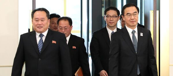 Las jefes de la delegaciones de las egociaciones entre dos Coreas - Sputnik Mundo