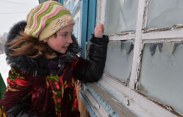 Magia, adivinaciones y esperanza: cómo celebra Rusia las Sviatki - Sputnik Mundo