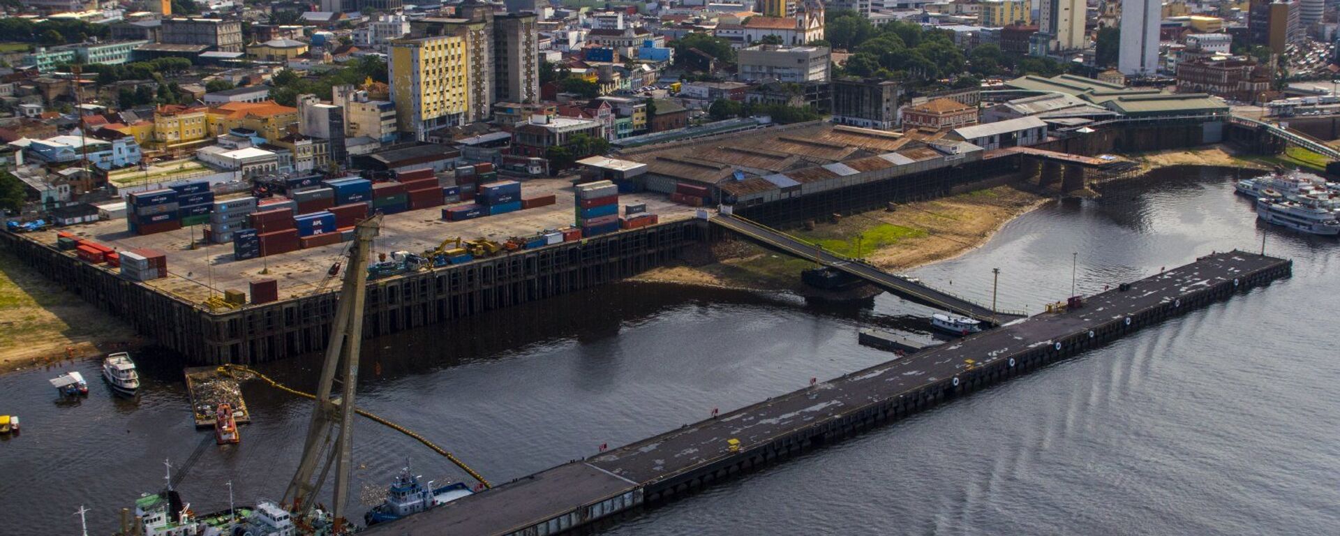 Puerto de Manaos, Brasil, sobre el río Amazonas - Sputnik Mundo, 1920, 10.01.2018