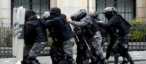 Policía boliviana - Sputnik Mundo