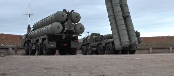 A la defensa de Rusia: una nueva tanda de S-400 entra en servicio en Crimea - Sputnik Mundo