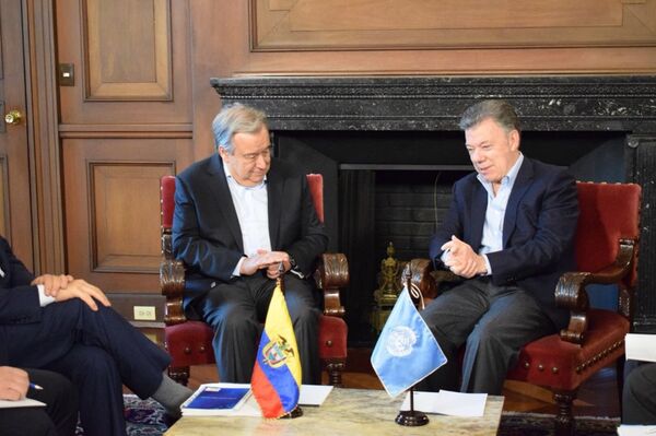 Secretario General de la Organización de Naciones Unidas, António Guterres, y presidente de Colombia, Juan Manuel Santos - Sputnik Mundo