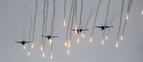 Cazas Su-25 - Sputnik Mundo