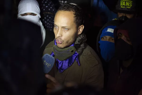 Óscar Pérez aparece en una protesta antigubernamental en Caracas el 13 de julio de 2017 Óscar Pérez aparece en una protesta antigubernamental en Caracas el 13 de julio de 2017 - Sputnik Mundo