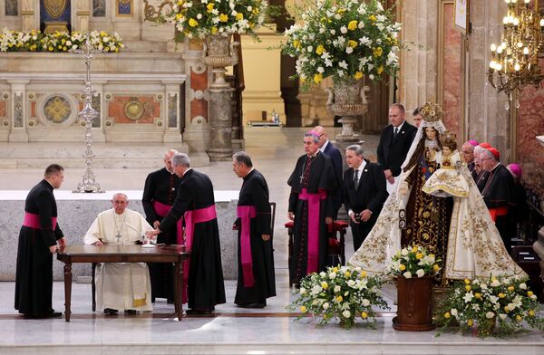 Primera visita apostólica del papa Francisco a Chile - Sputnik Mundo