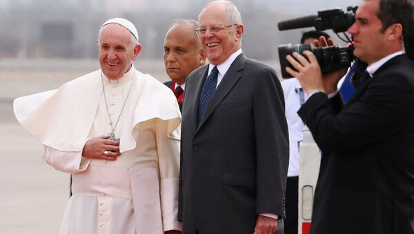 Papa Francisco y Pedro Pablo Kuczynski, presidente de Perú - Sputnik Mundo