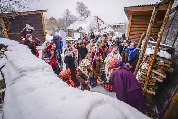 Epifanía, mucho frío y carnavales: estas son las fotografías más interesantes de la semana - Sputnik Mundo