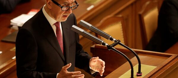 Andrej Babis, el primer ministro checo durante una sesión parlamentaria - Sputnik Mundo