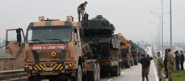 Militares turcos en la frontera con Siria - Sputnik Mundo