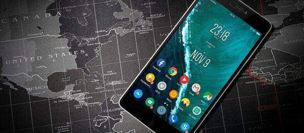 Teléfono móvil (imagen referencial) - Sputnik Mundo