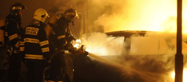Bomberos en Praga (imagen referencial) Bomberos en Praga (imagen referencial) - Sputnik Mundo