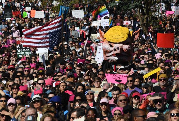 ¿Por qué demonios sigues aquí?: la Marcha de las Mujeres anti-Trump en EEUU - Sputnik Mundo