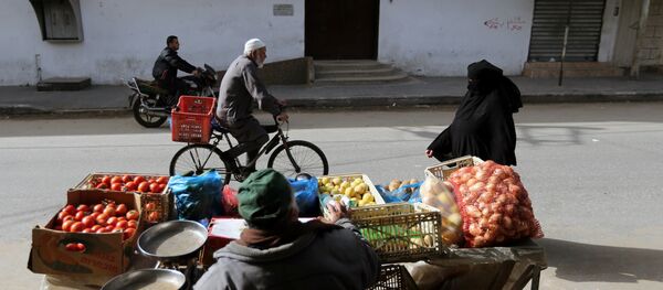 Huelga comercial en la Franja de Gaza - Sputnik Mundo