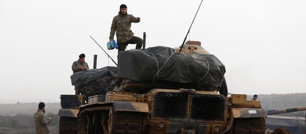 Fuerzas Armadas de Turquia en la frontera con Siria - Sputnik Mundo