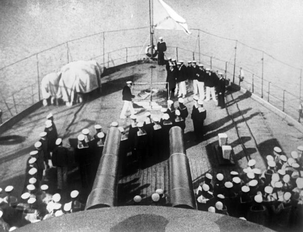 Una escena de la película 'El acorazado Potemkin' de Serguéi Eisenstein - Sputnik Mundo