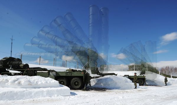 El orgullo de las Fuerzas Aeroespaciales: el 'Triunfo' ruso blinda los cielos - Sputnik Mundo