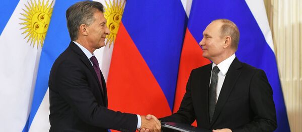 El argentino, Mauricio Macri, y el presidente ruso, Vladímir Putin (archivo) - Sputnik Mundo