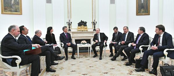 El encuentroe entre el presidente de Rusia Vladimir Putin y el presidente de Argentina Mauricio Macri, Moscú, Rusia - Sputnik Mundo