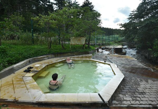 La 'perla negra' de las Kuriles: la belleza de la isla de Kunashir - Sputnik Mundo