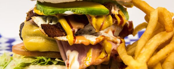 Comida basura, imagen referencial - Sputnik Mundo