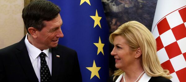 Borut Pahor, presidente de Eslovenia, y Kolinda Grabar Kitarovic, presidenta de Croacia, en Brdo, Eslovenia, 13 de enero de 2018 - Sputnik Mundo