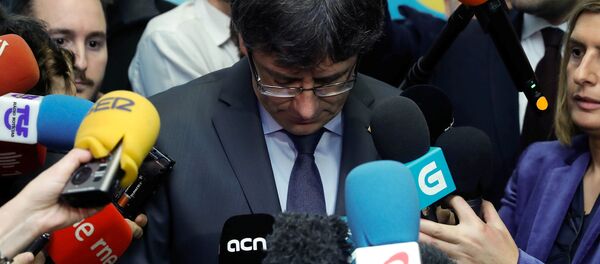 Carles Puigdemont, el expresidente de Cataluña - Sputnik Mundo