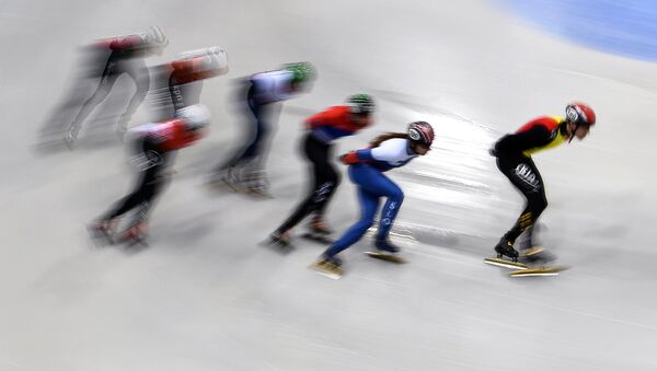 Patinaje de velocidad sobre pista corta - Sputnik Mundo