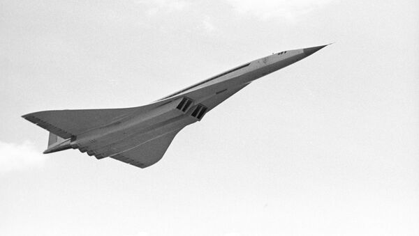 Un avión comercial supersónico soviético Tu-144 (archivo) - Sputnik Mundo