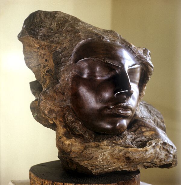 'El argentino', obra del escultor Stepan Erzya, en exposición en el Museo de Bellas Artes de Saransk 'El argentino', obra del escultor Stepan Erzya, en exposición en el Museo de Bellas Artes de Saransk - Sputnik Mundo