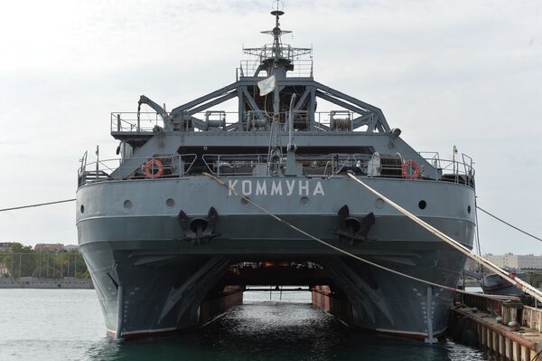 El buque de salvamento ruso Kommuna - Sputnik Mundo