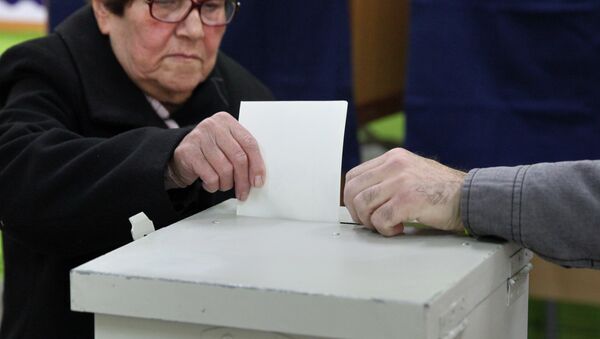 Más de medio millón de chipriotas eligen al presidente Más de medio millón de chipriotas eligen al presidente - Sputnik Mundo