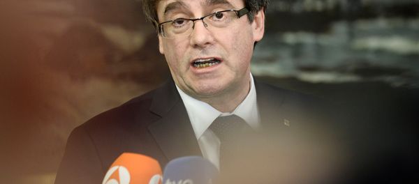 Carles Puigdemont, el líder independentista y el expresidente del Gobierno de Cataluña Carles Puigdemont, el líder independentista y el expresidente del Gobierno de Cataluña - Sputnik Mundo