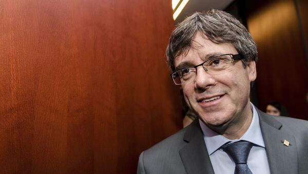 Carles Puigdemont, el expresidente catalán y líder independentista - Sputnik Mundo