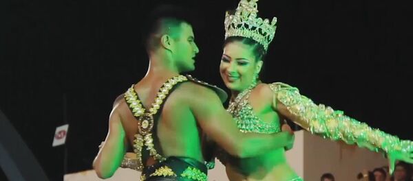 Las calles de Paraguay se inundan de color durante el carnaval, semejante al de Río de Janeiro Las calles de Paraguay se inundan de color durante el carnaval, semejante al de Río de Janeiro - Sputnik Mundo