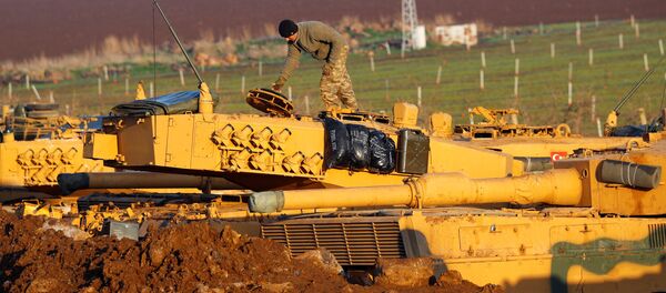 Militares turcos en Afrín Militares turcos en Afrín - Sputnik Mundo