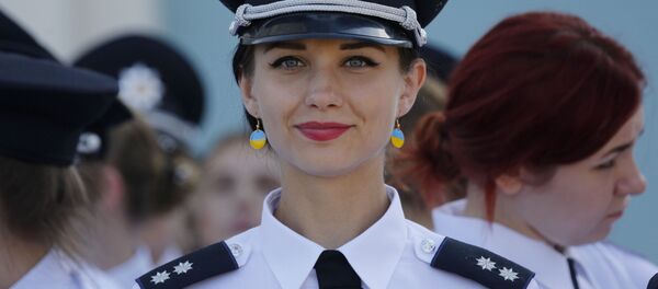 Damas de acero: mujeres policía de todo el mundo - Sputnik Mundo