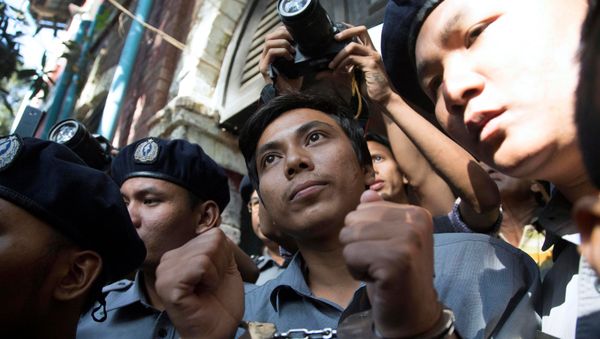 Periodista de Reuters detenido en Birmania Periodista de Reuters detenido en Birmania - Sputnik Mundo