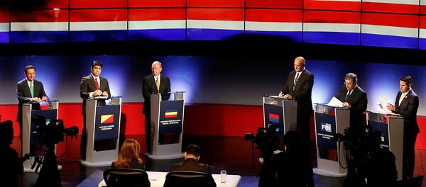 Los candidatos presidenciales de Costa Rica en un debate el 1 de febrero de 2018 - Sputnik Mundo