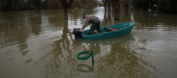 Inundaciones a las afueras de París - Sputnik Mundo
