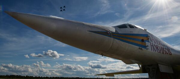 Un bombardero Tu-160 - Sputnik Mundo