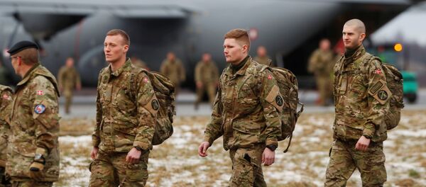 Fuerzas de la OTAN llegan a Estonia - Sputnik Mundo