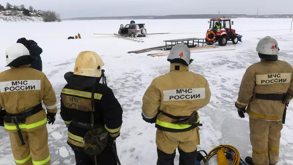 Empleados del Ministerio de Emergencias de Rusia - Sputnik Mundo