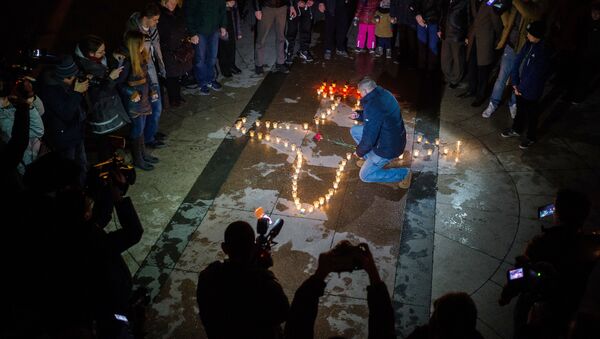 Homenaje al piloto ruso del Su-25 fallecido en Siria - Sputnik Mundo