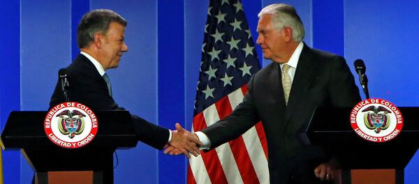 Presidente de Colombia, Juan Manuel Santos, y secretario de Estado de EEUU, Rex Tillerson Presidente de Colombia, Juan Manuel Santos, y secretario de Estado de EEUU, Rex Tillerson - Sputnik Mundo
