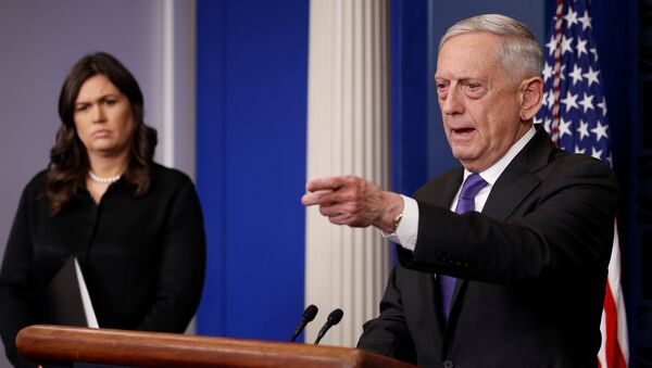 James Mattis, el secretario de Defensa de EEUU - Sputnik Mundo