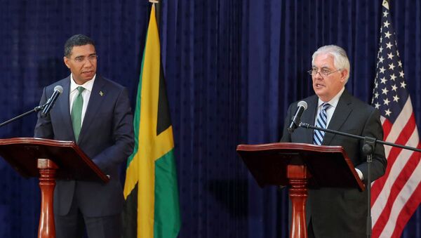 Primer ministro de Jamaica, Andrew Holness, y secretario de Estado de EEUU, Rex Tillerson Primer ministro de Jamaica, Andrew Holness, y secretario de Estado de EEUU, Rex Tillerson - Sputnik Mundo