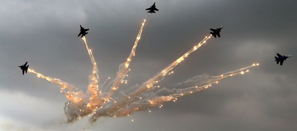 Cazas polivalentes Su-30SM - Sputnik Mundo