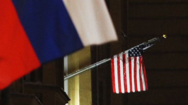 Banderas de Rusia y EEUU Banderas de Rusia y EEUU - Sputnik Mundo