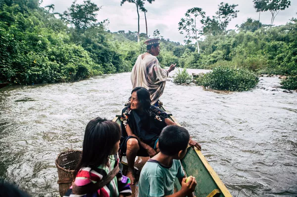 Indígenas de Amazonia Indígenas de Amazonia - Sputnik Mundo